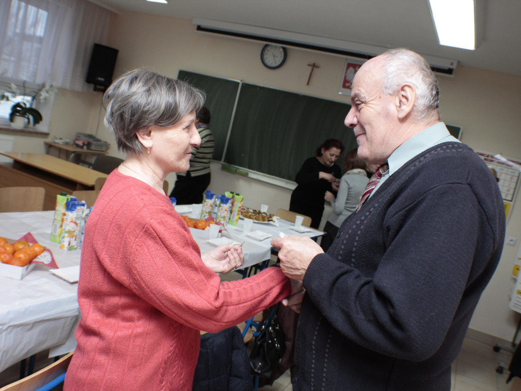 Opłatek róż różańcowych