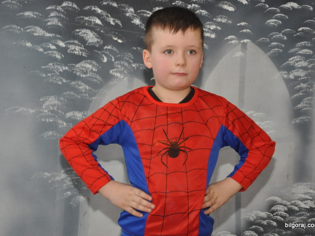 Karnawałowe szaleństwo na balu w Samorządowym Przedszkolu Nr 3