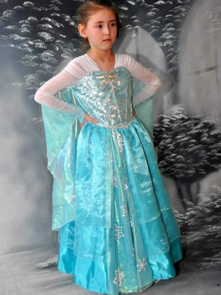 Karnawałowe szaleństwo na balu w Samorządowym Przedszkolu Nr 3