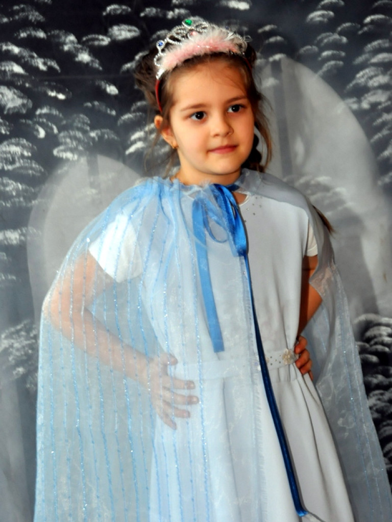 Karnawałowe szaleństwo na balu w Samorządowym Przedszkolu Nr 3