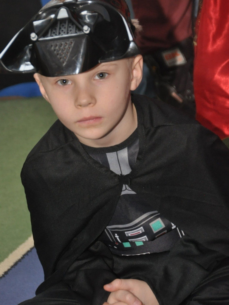 Karnawałowe szaleństwo na balu w Samorządowym Przedszkolu Nr 3