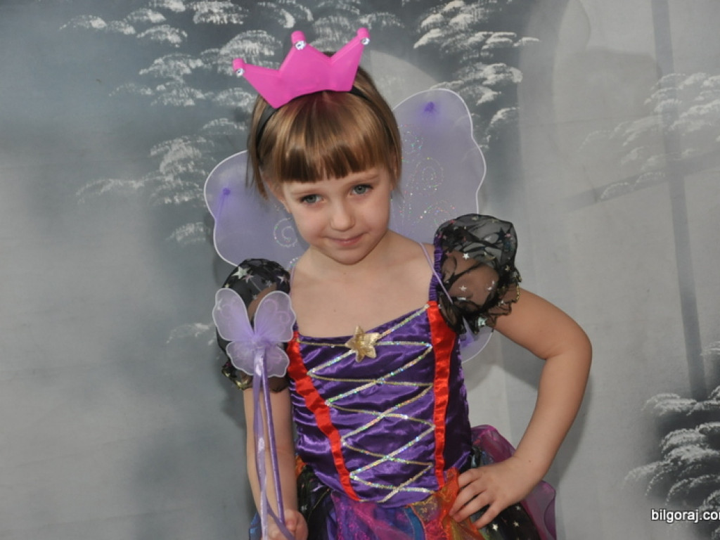 Karnawałowe szaleństwo na balu w Samorządowym Przedszkolu Nr 3