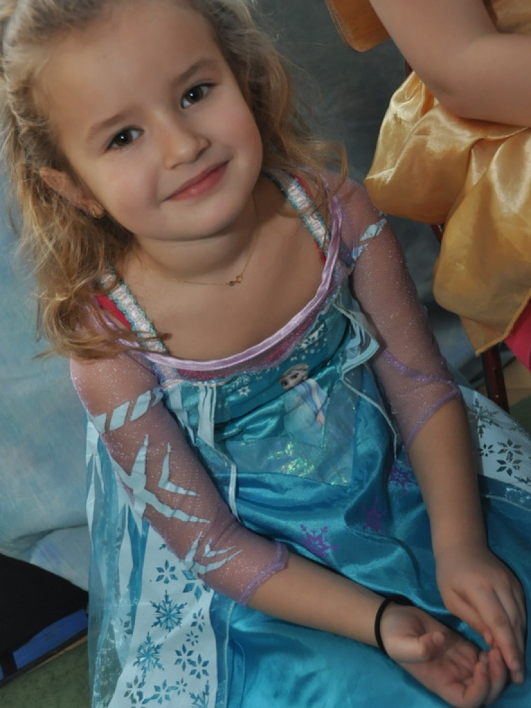 Karnawałowe szaleństwo na balu w Samorządowym Przedszkolu Nr 3