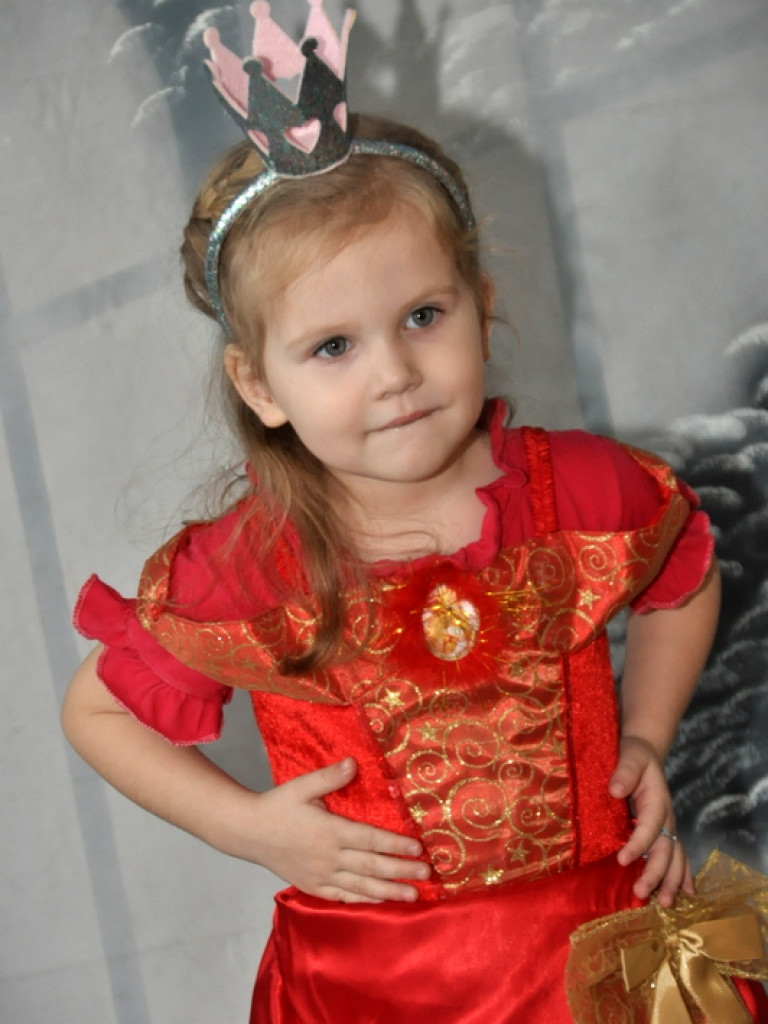 Karnawałowe szaleństwo na balu w Samorządowym Przedszkolu Nr 3