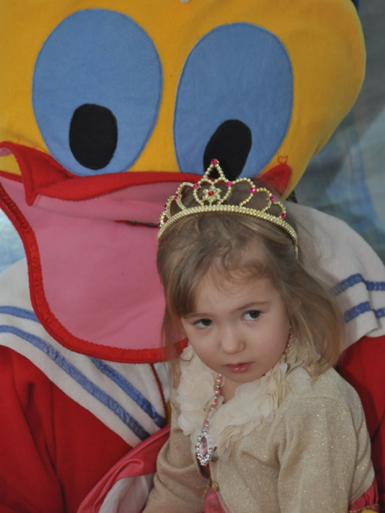 Karnawałowe szaleństwo na balu w Samorządowym Przedszkolu Nr 3