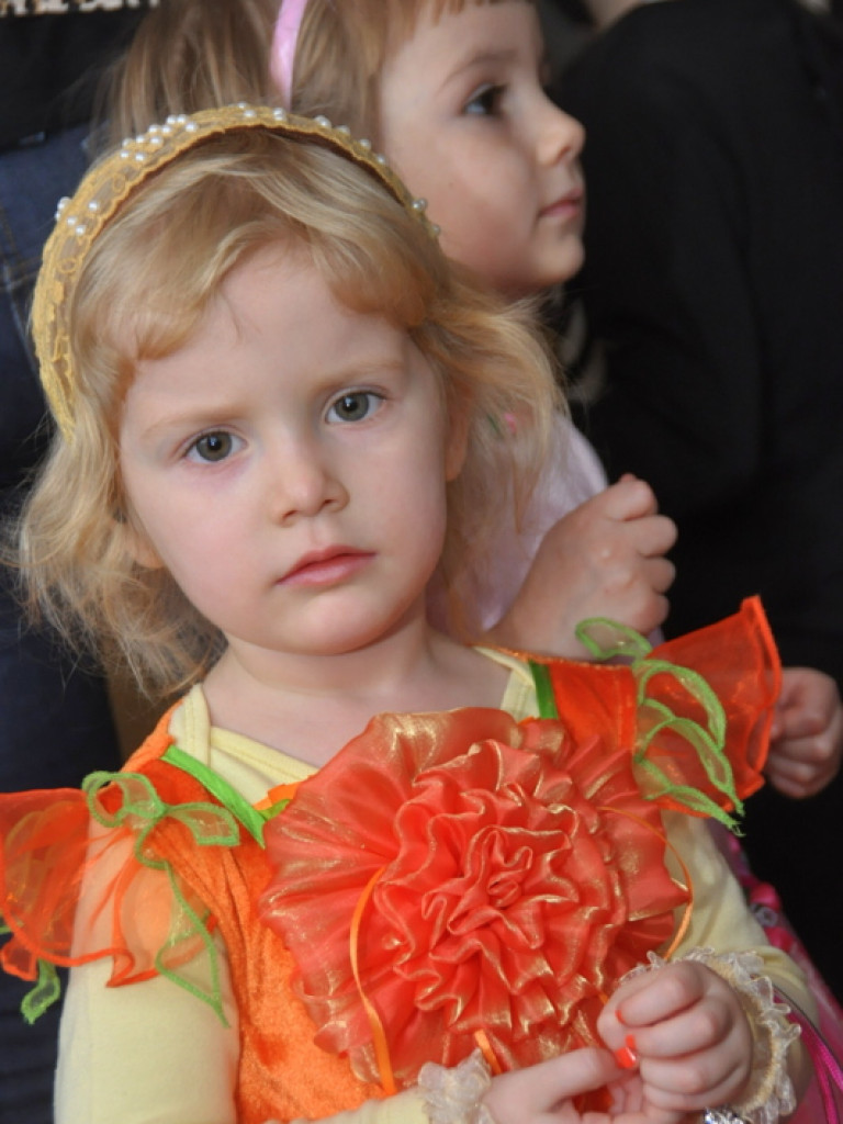 Karnawałowe szaleństwo na balu w Samorządowym Przedszkolu Nr 3