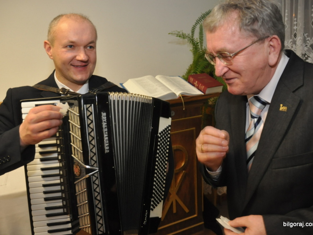 Spotkanie opłatkowe Rejonowego Komitetu Obywatelskiego Ziemi Biłgorajskiej (FOTO)