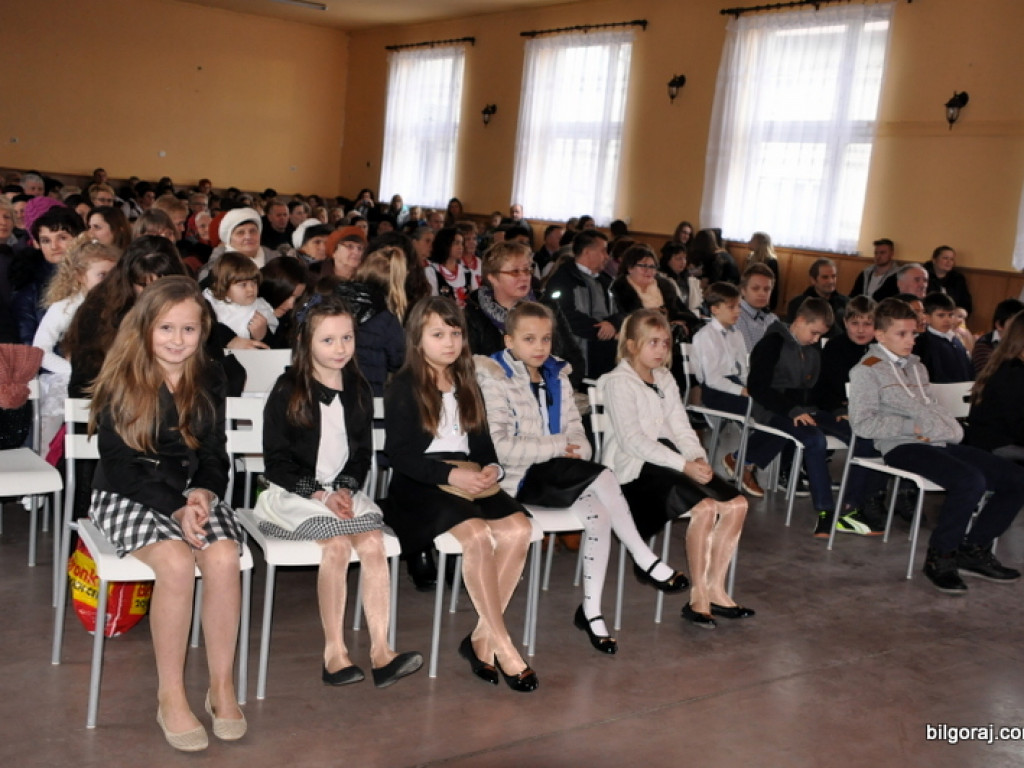 Charytatywny Przegląd Kolęd i Pastorałek w Biszczy (FOTO)