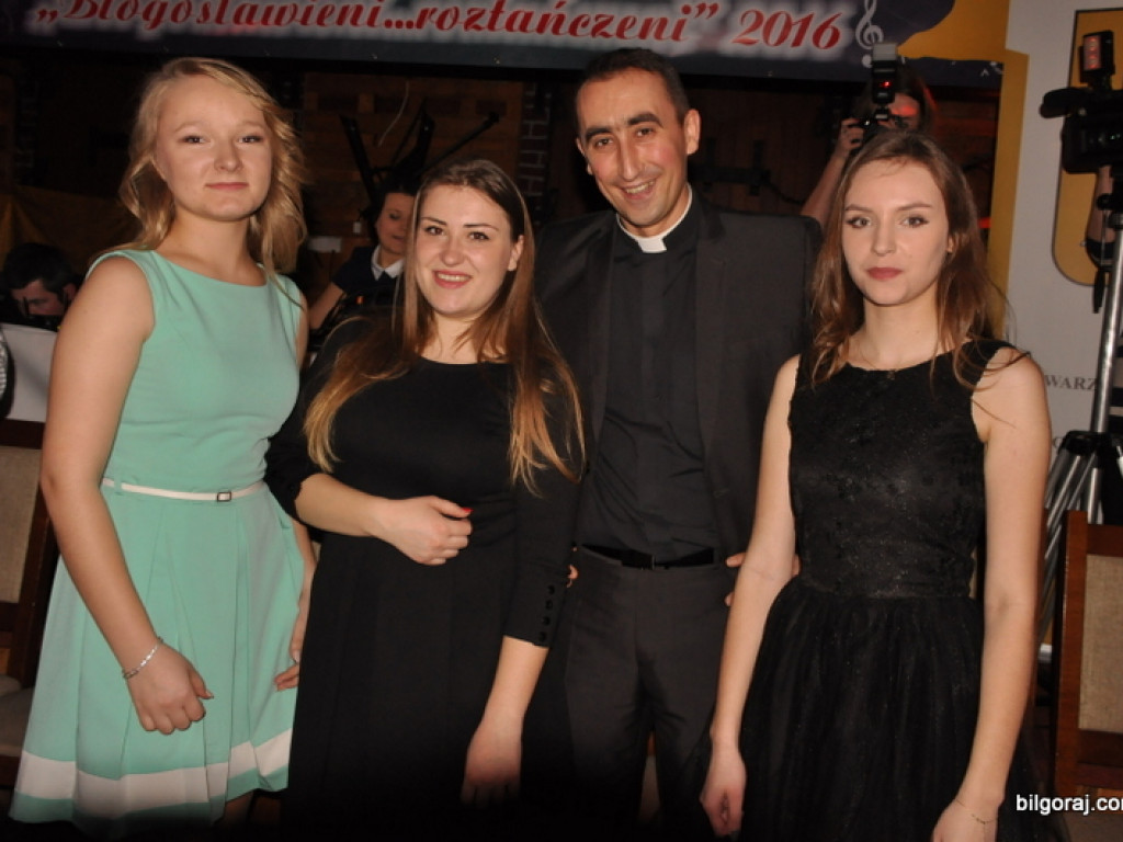 I Charytatywny Bal Młodych Diecezji Zamojsko - Lubaczowskiej w Nadrzeczu k/Biłgoraja (FOTO)