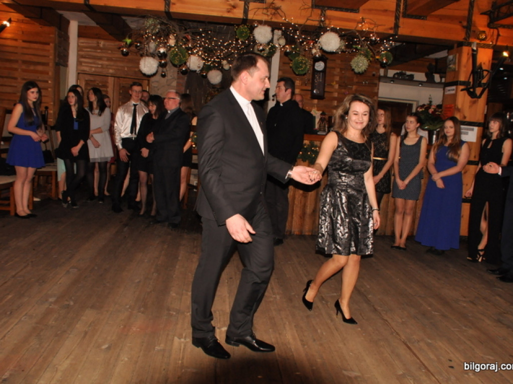 I Charytatywny Bal Młodych Diecezji Zamojsko - Lubaczowskiej w Nadrzeczu k/Biłgoraja (FOTO)