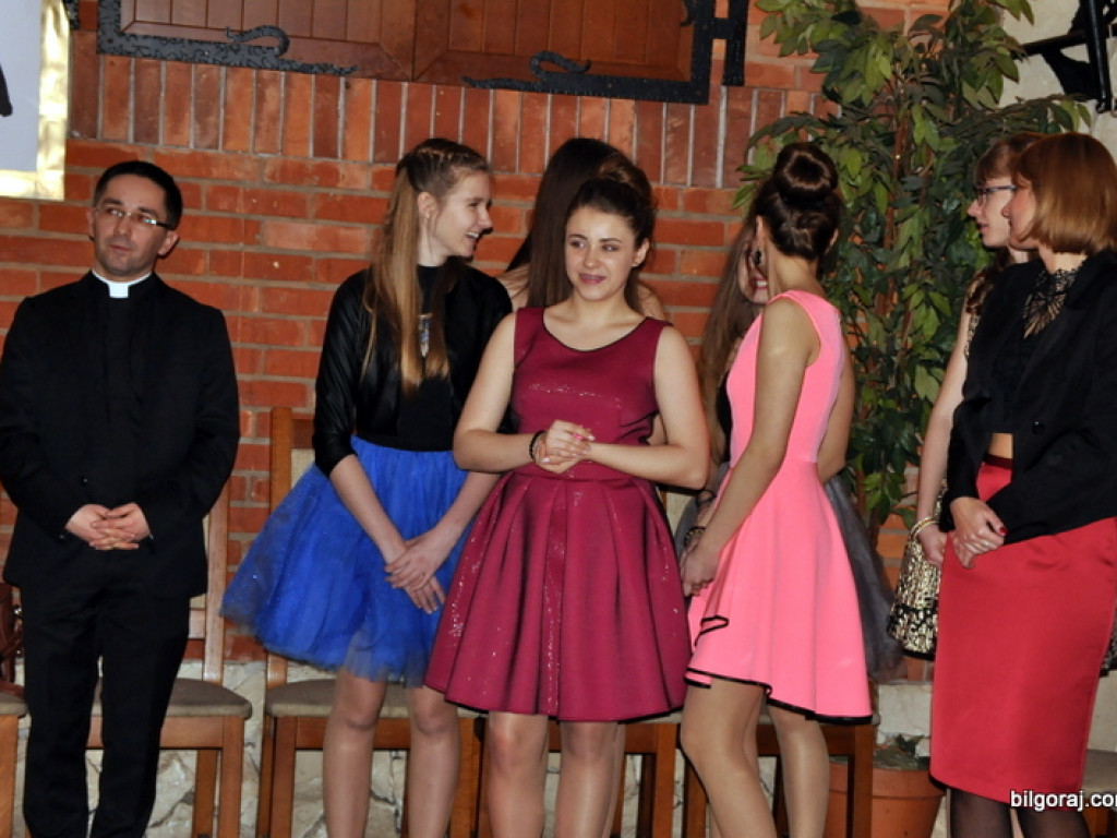 I Charytatywny Bal Młodych Diecezji Zamojsko - Lubaczowskiej w Nadrzeczu k/Biłgoraja (FOTO)