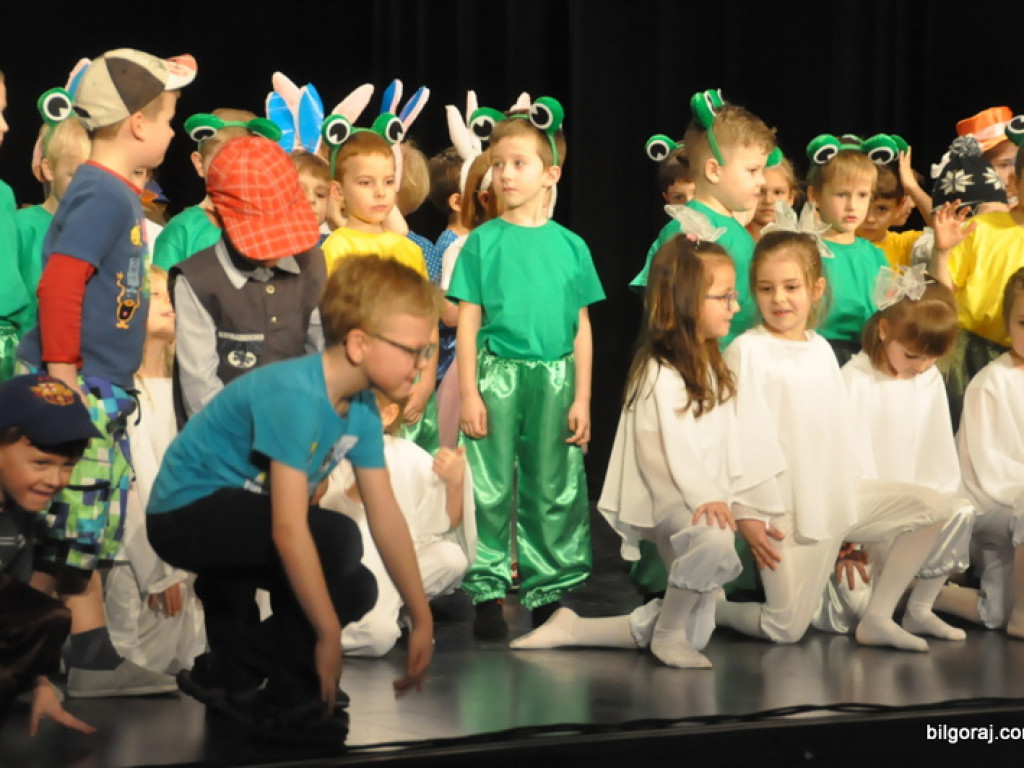 Balet przedszkolaków dla babć i dziadków (FOTO)