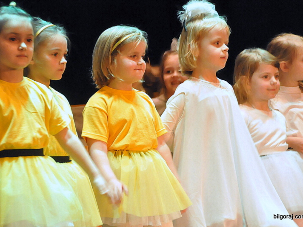 Balet przedszkolaków dla babć i dziadków (FOTO)