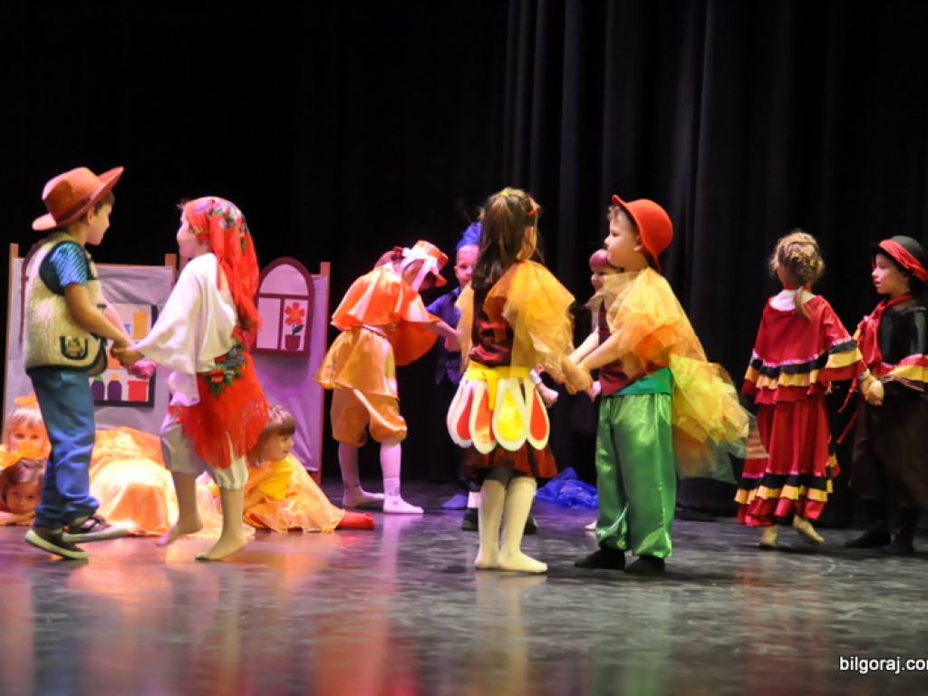 Balet przedszkolaków dla babć i dziadków (FOTO)