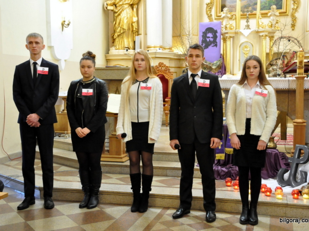 Biłgoraj, uroczystości 74. rocznicy utworzenia Armii Krajowej (FOTO)