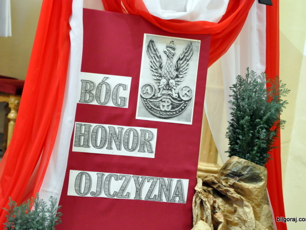Biłgoraj, uroczystości 74. rocznicy utworzenia Armii Krajowej (FOTO)