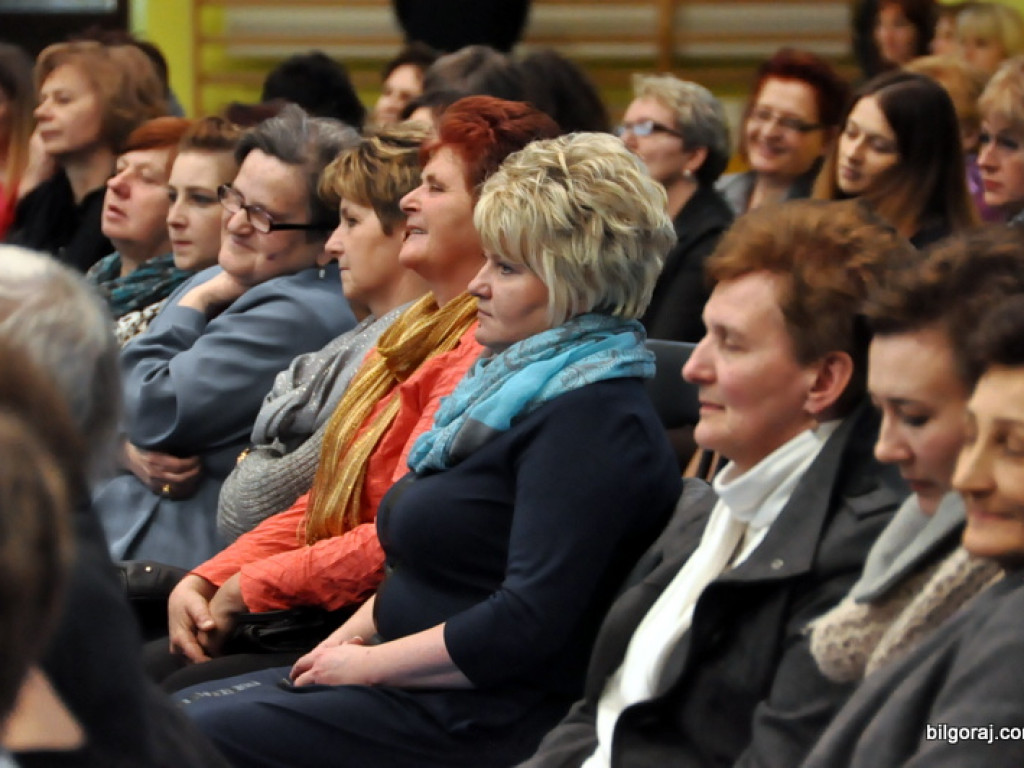 Powiatowy Dzień Kobiet - Biłgoraj 2016 (FOTO, VIDEO)