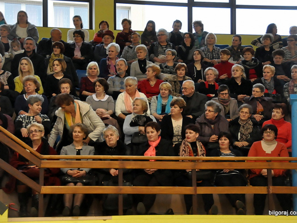 Powiatowy Dzień Kobiet - Biłgoraj 2016 (FOTO, VIDEO)
