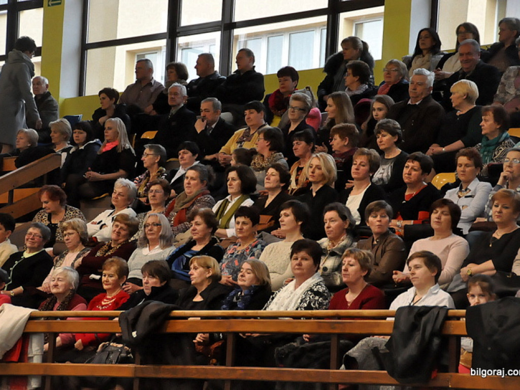 Powiatowy Dzień Kobiet - Biłgoraj 2016 (FOTO, VIDEO)