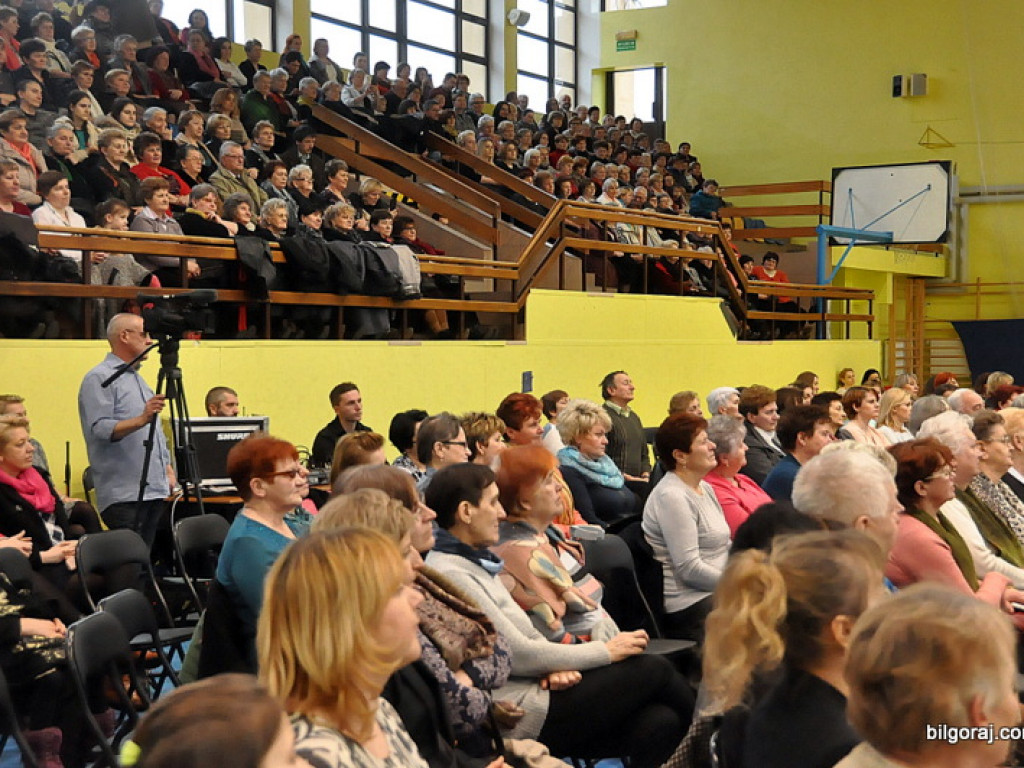 Powiatowy Dzień Kobiet - Biłgoraj 2016 (FOTO, VIDEO)