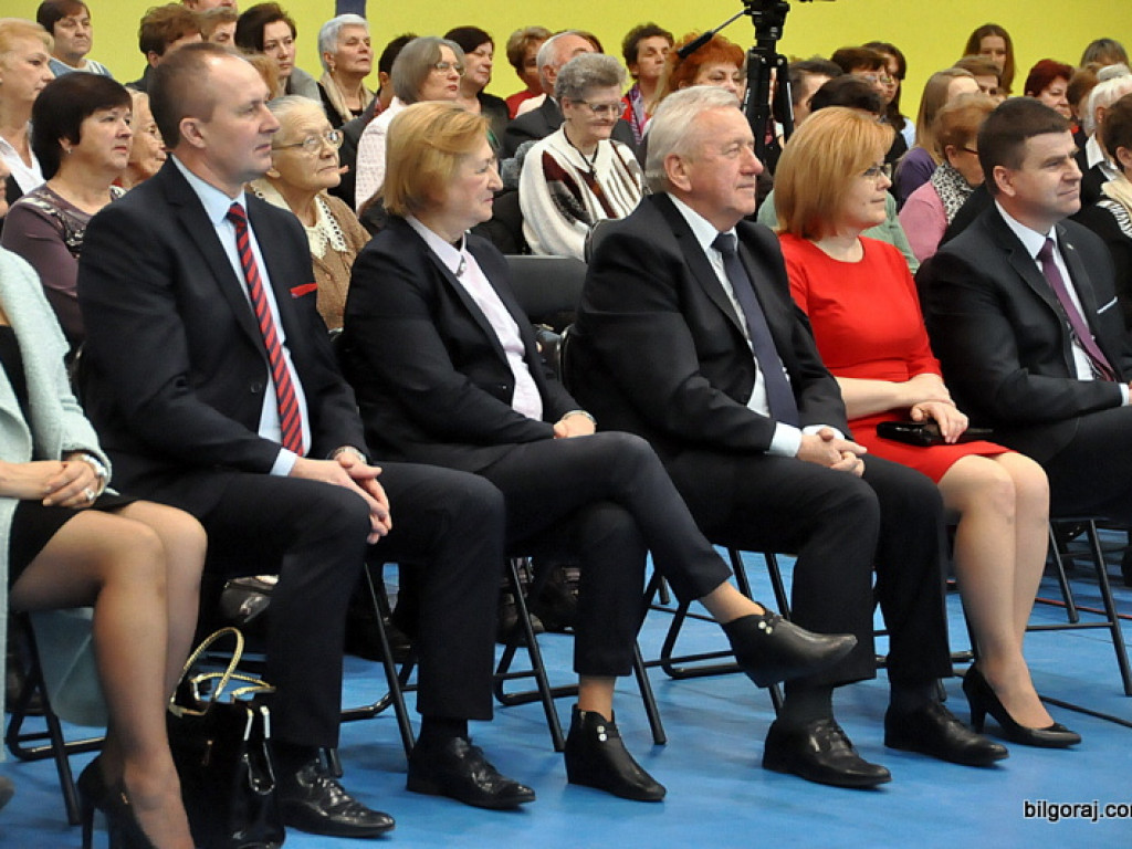 Powiatowy Dzień Kobiet - Biłgoraj 2016 (FOTO, VIDEO)