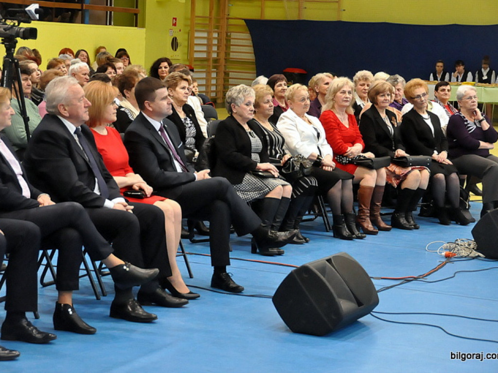 Powiatowy Dzień Kobiet - Biłgoraj 2016 (FOTO, VIDEO)