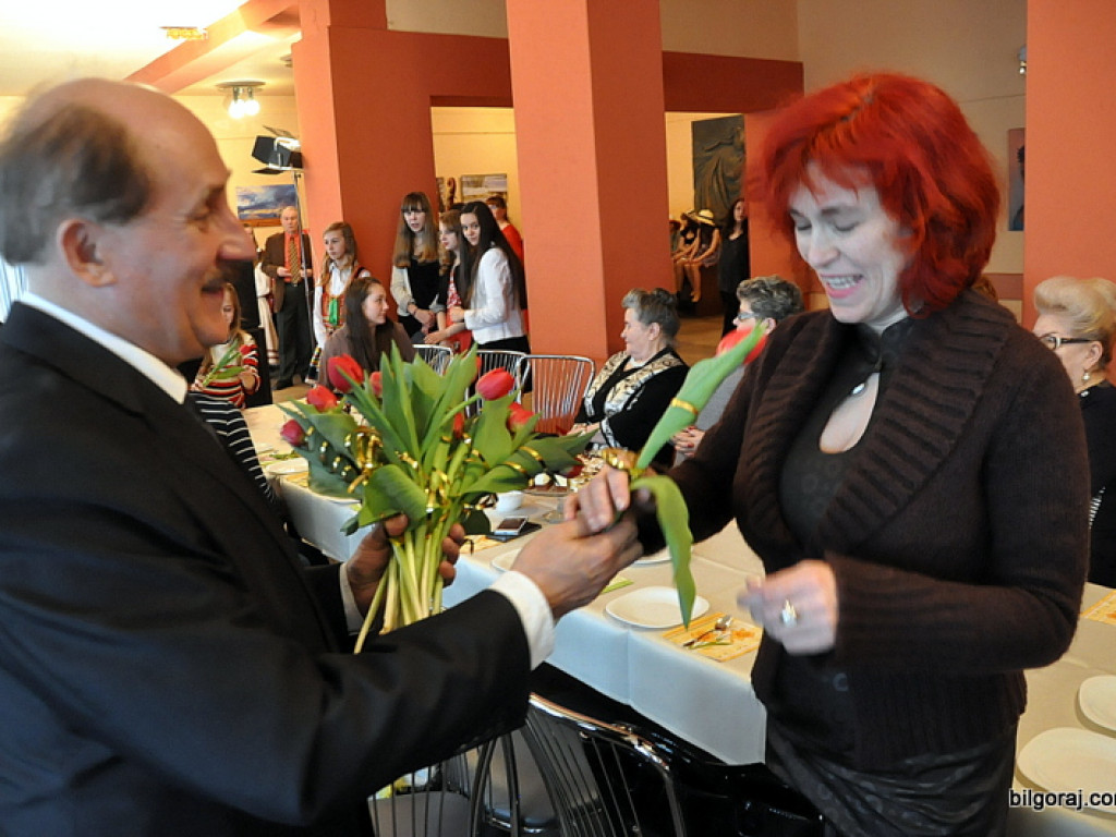 Dzień kobiet w Józefowie (FOTO)