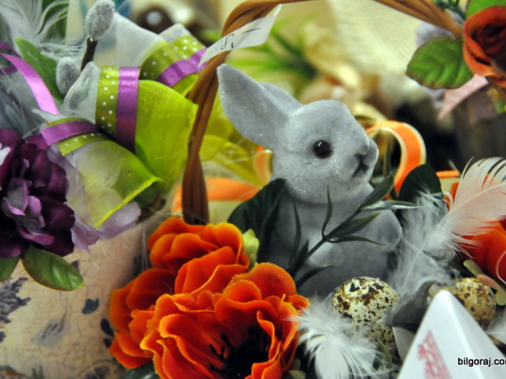 Kiermasz wielkanocny w MZB (FOTO)