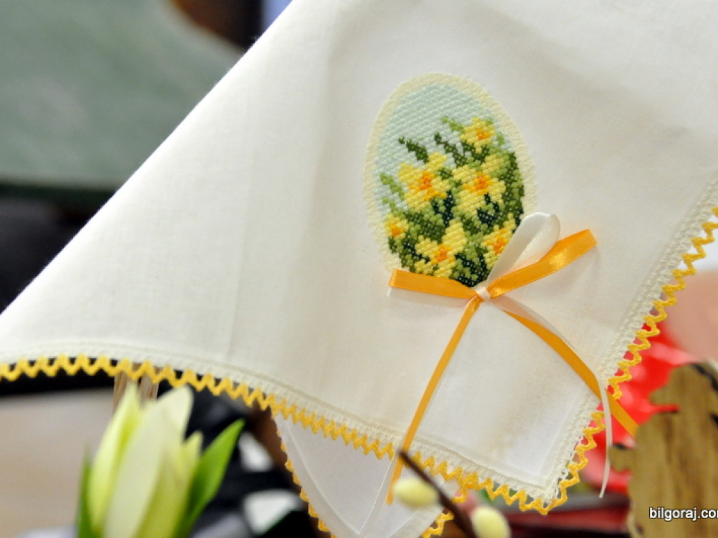 Kiermasz wielkanocny w MZB (FOTO)