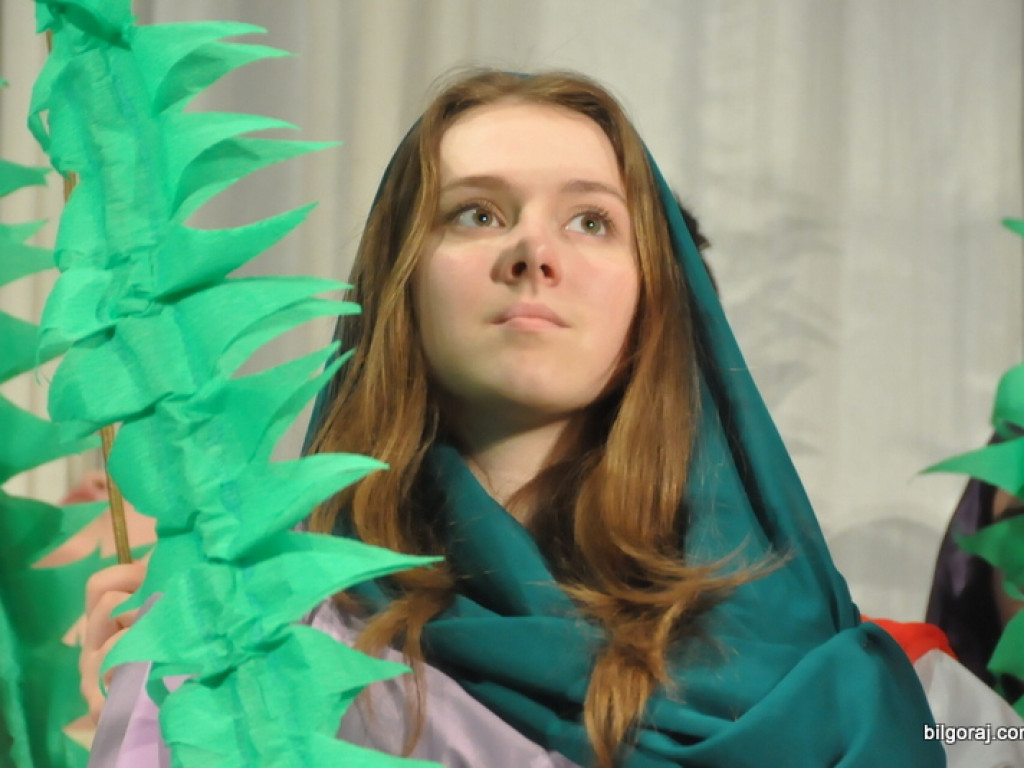 Misterium Męki Pańskiej w wykonaniu uczniów tarnogrodzkiego gimnazjum (FOTO)