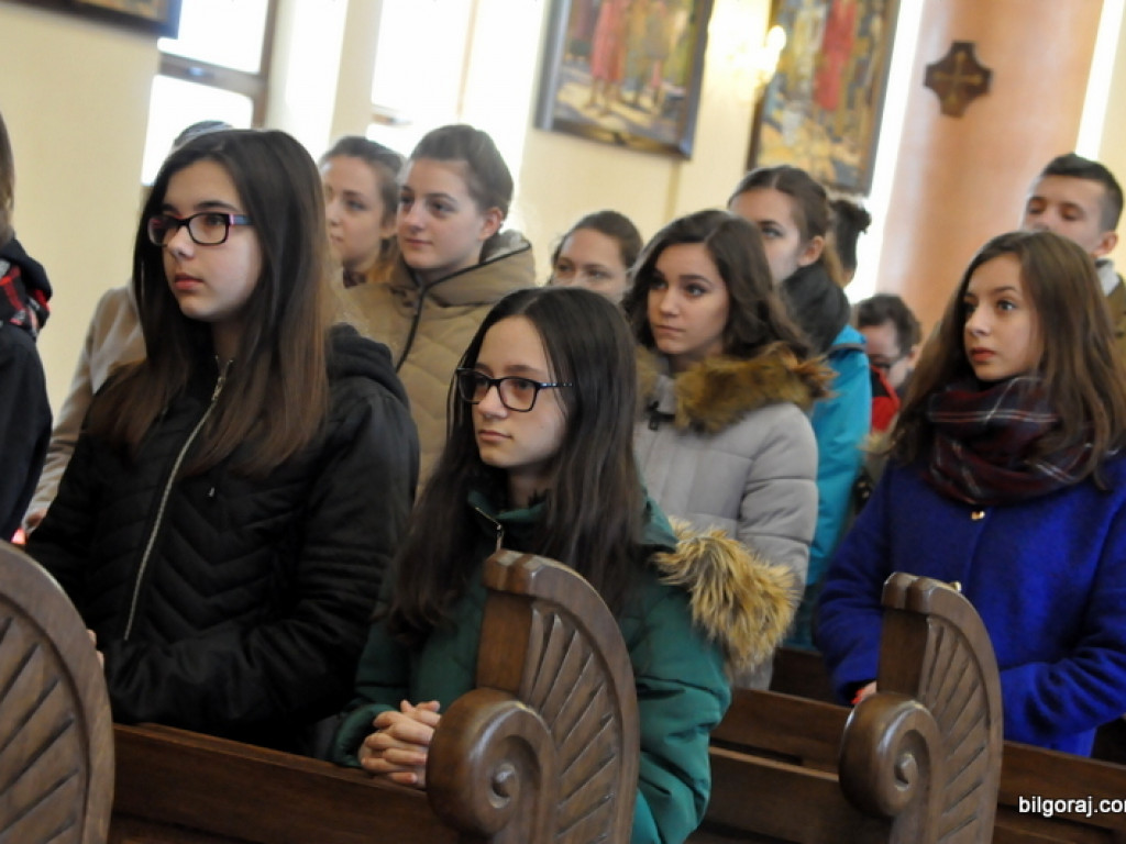 Spotkanie Szkolnych Kół Caritas Regionu Biłgorajskego (FOTO)