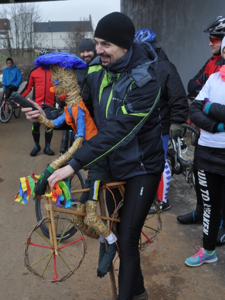 Rowerowe powitanie wiosny (FOTO)