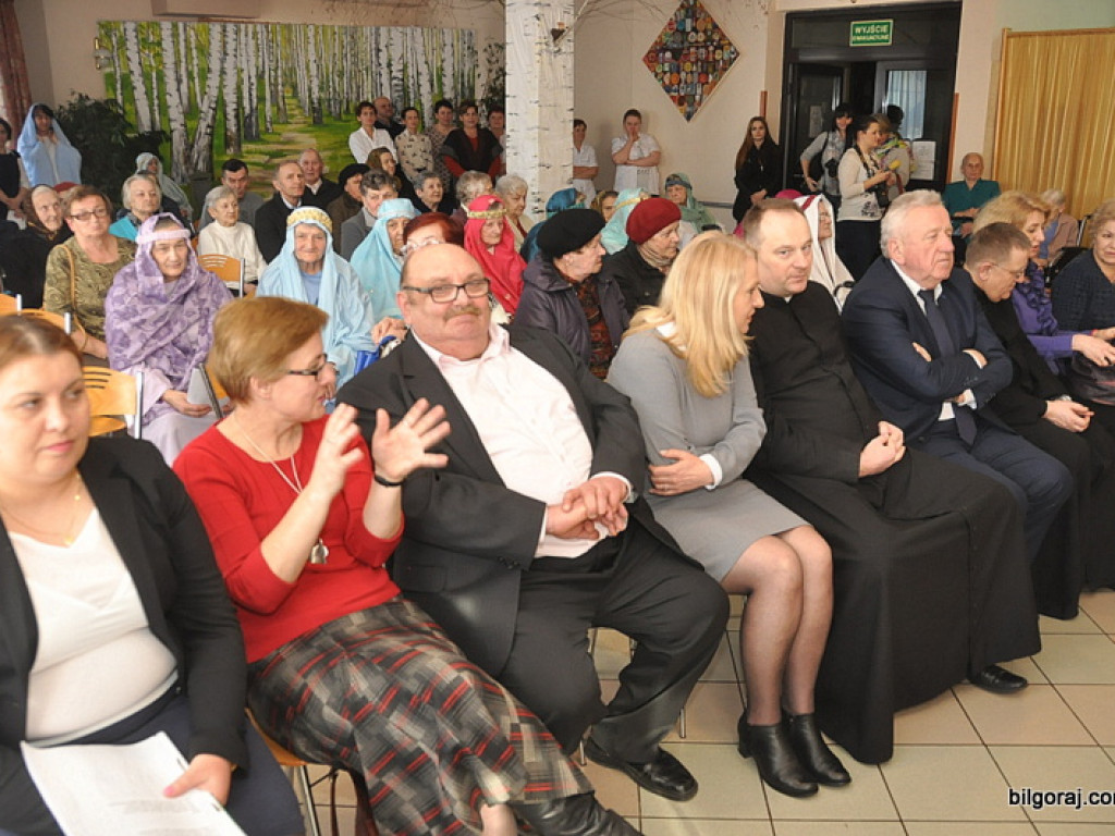 Misterium Męki Pańskiej w DPS dla Kombatantów (FOTO)