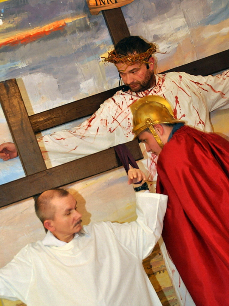 Misterium Męki Pańskiej w DPS dla Kombatantów (FOTO)