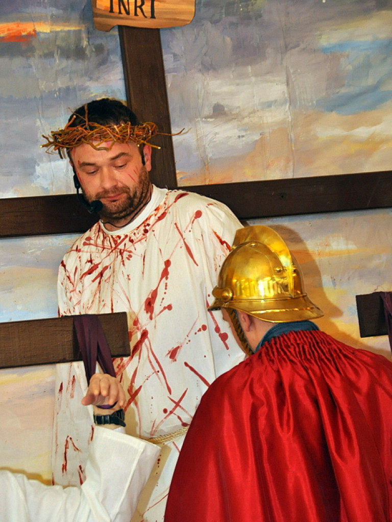 Misterium Męki Pańskiej w DPS dla Kombatantów (FOTO)