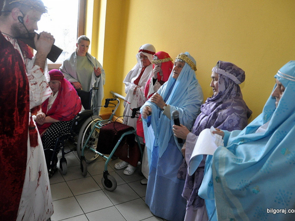 Misterium Męki Pańskiej w DPS dla Kombatantów (FOTO)