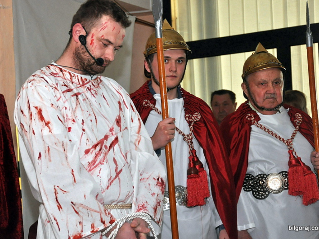 Misterium Męki Pańskiej w DPS dla Kombatantów (FOTO)