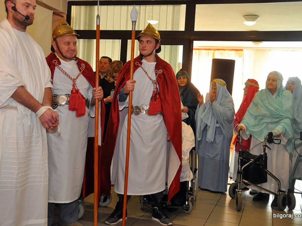 Misterium Męki Pańskiej w DPS dla Kombatantów (FOTO)