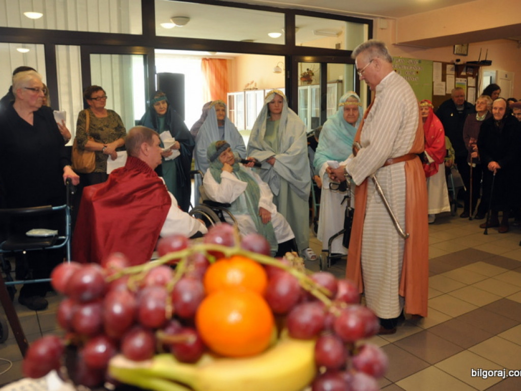 Misterium Męki Pańskiej w DPS dla Kombatantów (FOTO)