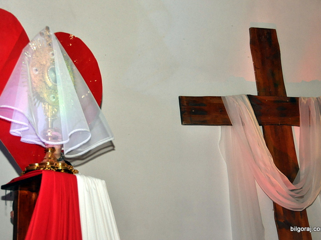 Liturgia Wielkiego Piątku (FOTO)