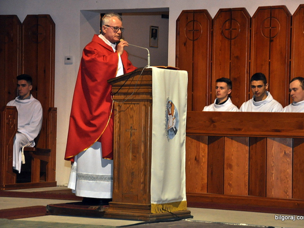 Liturgia Wielkiego Piątku (FOTO)