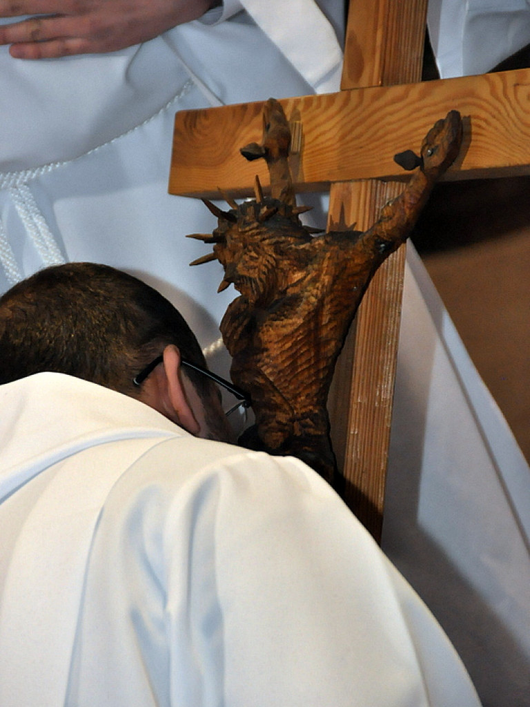 Liturgia Wielkiego Piątku (FOTO)