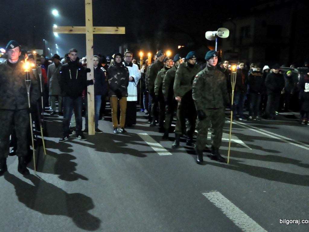 Droga Krzyżowa ulicami Miasta (FOTO)