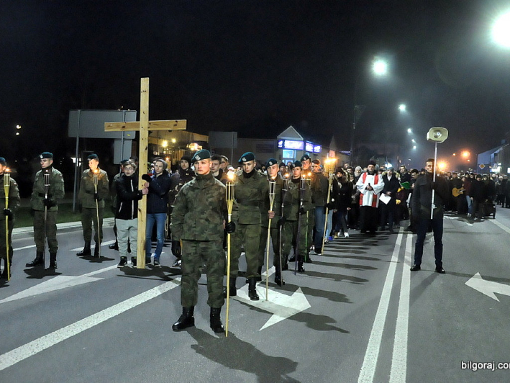 Droga Krzyżowa ulicami Miasta (FOTO)
