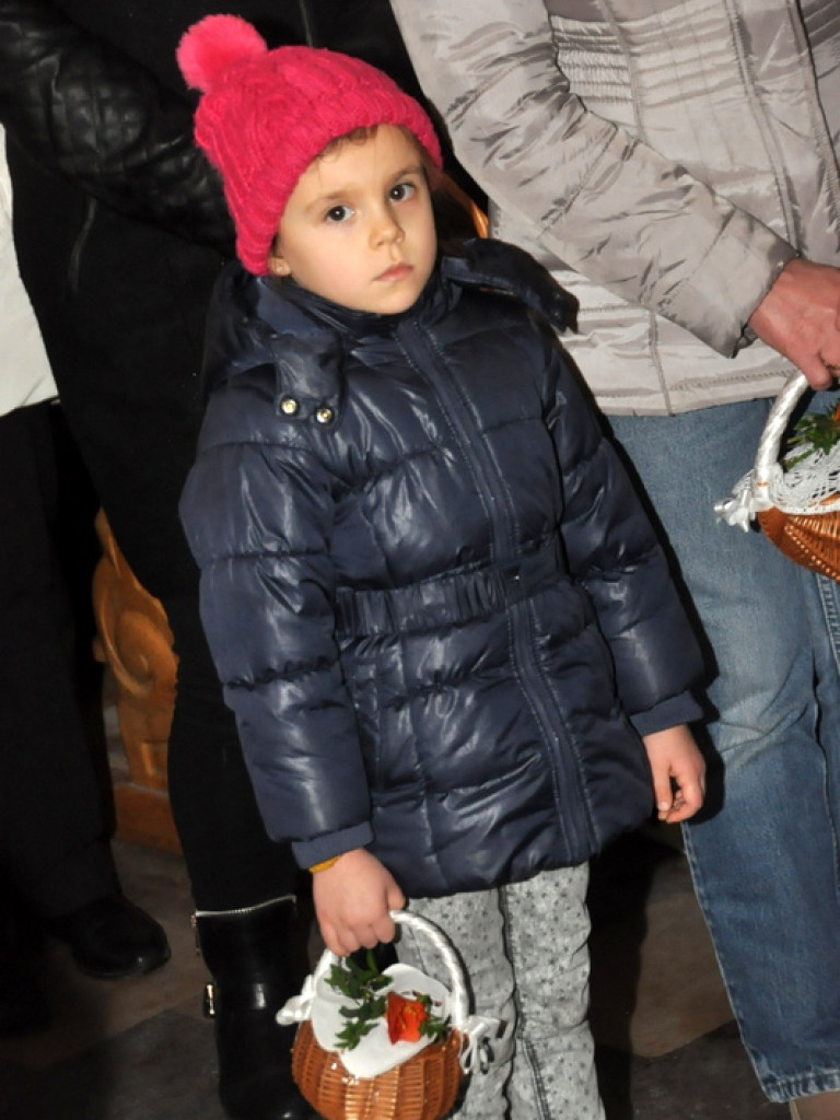 Poświęcenie pokarmów na stół wielkanocny (FOTO)