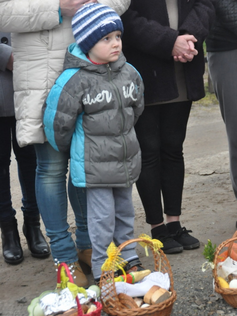 Poświęcenie pokarmów na stół wielkanocny (FOTO)