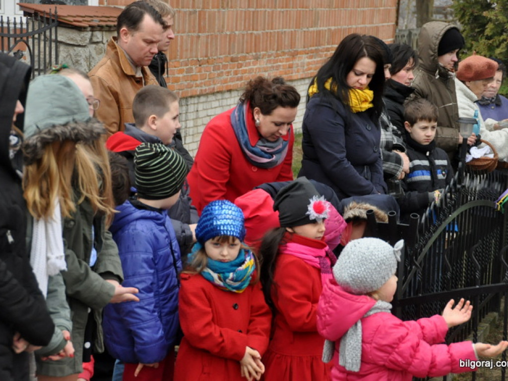 Poświęcenie pokarmów na stół wielkanocny (FOTO)