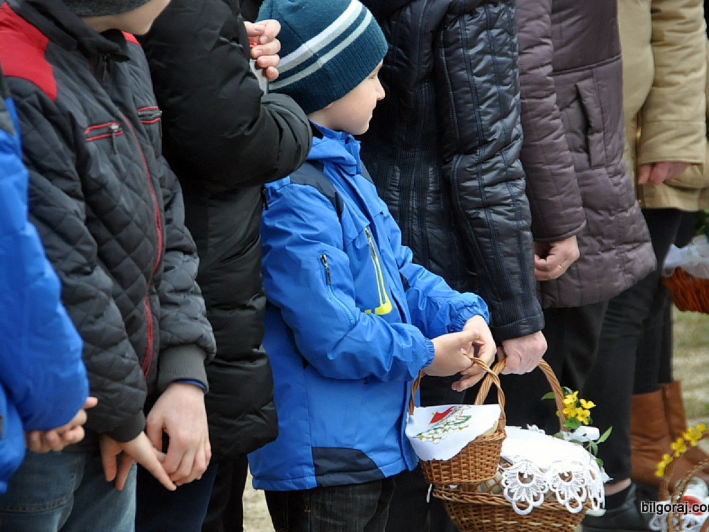 Poświęcenie pokarmów na stół wielkanocny (FOTO)