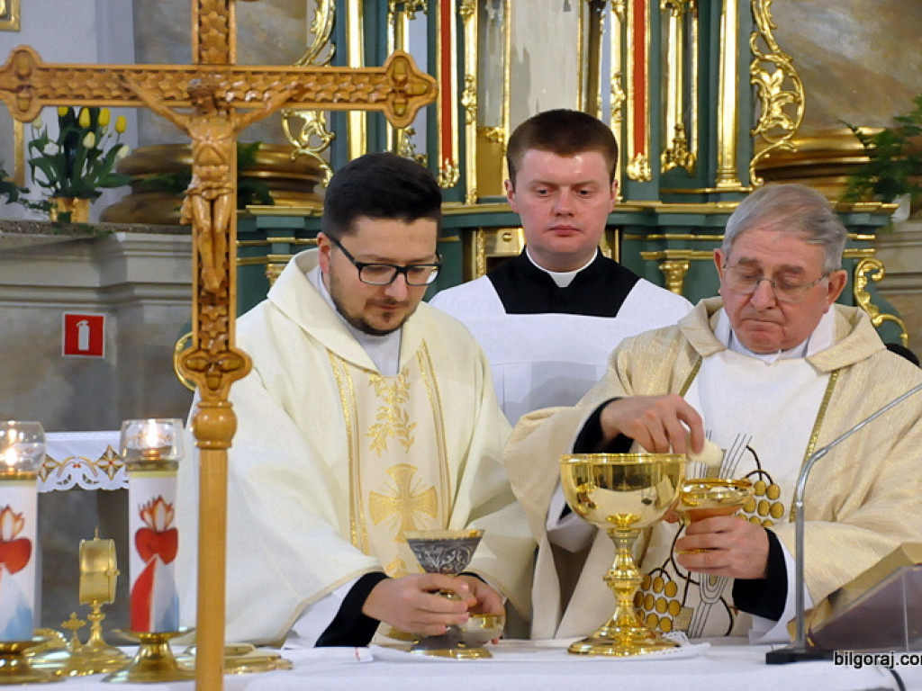 Liturgia Wigilii Paschalnej (FOTO)