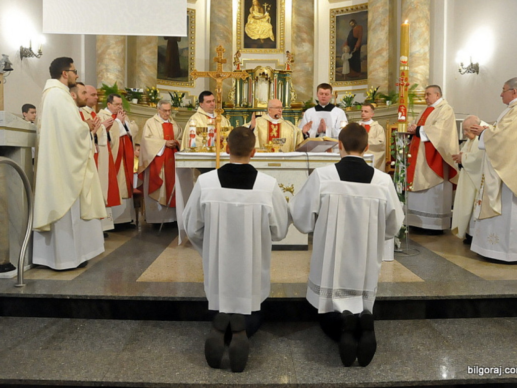 Liturgia Wigilii Paschalnej (FOTO)